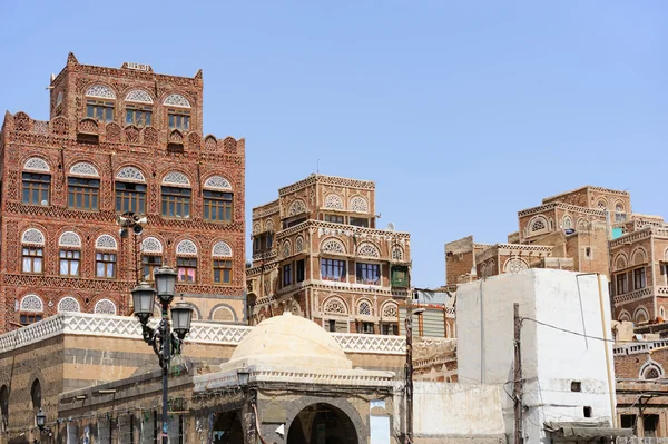 Йемен. Традиционная архитектура старого города Саны — стоковое фото