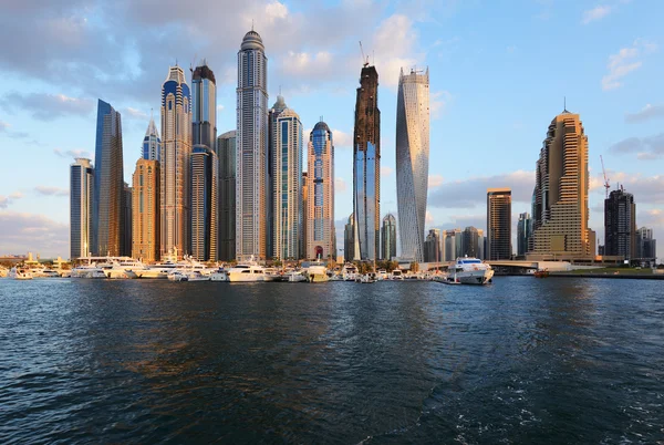 Arranha-céus de Dubai Marina — Fotografia de Stock