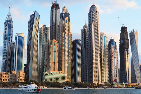 Arranha-céus de Dubai Marina — Fotografia de Stock