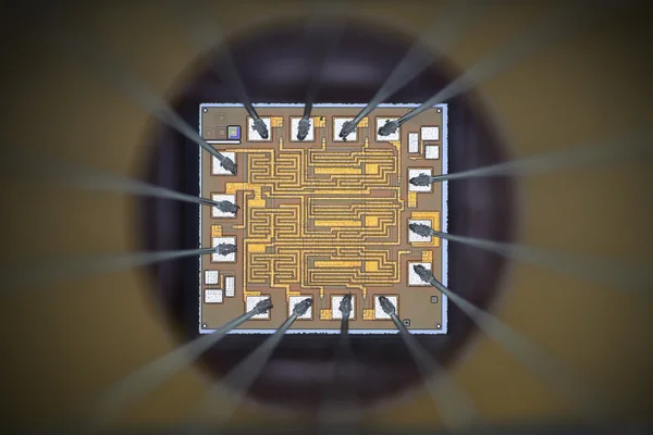 Extremo primer plano del microchip de silicio — Foto de Stock