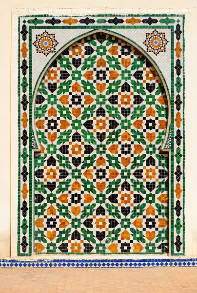 Maroko. Detail orientální mozaiky v Meknes — Stock fotografie
