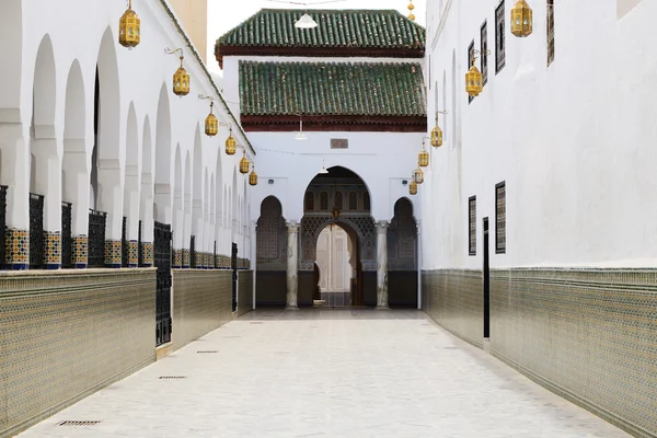 Marrocos. Moulay Idriss Zerhoun mausoléu perto de Meknes — Fotografia de Stock