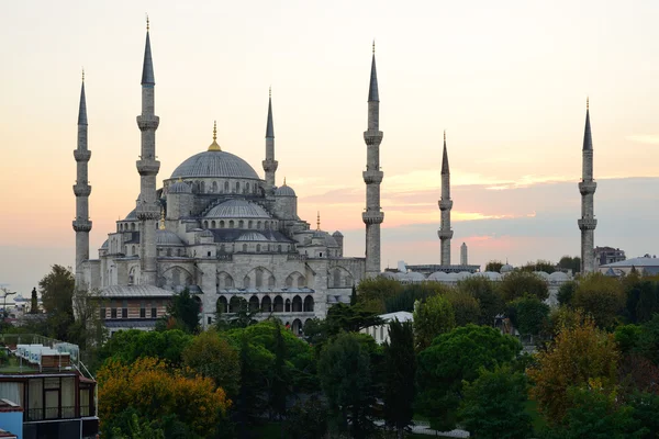 Istanbul. Modrá mešita v soumraku — Stock fotografie