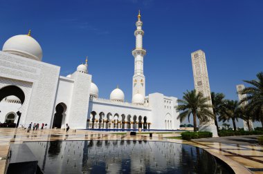 Abu-Dabi. Sheikh zayed Camisi