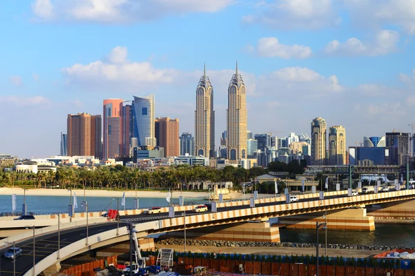 Les gratte-ciel de Dubai Internet City — Photo