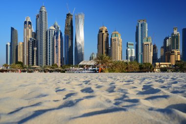 Dubai Yat Limanı Marina Beach gökdelenler