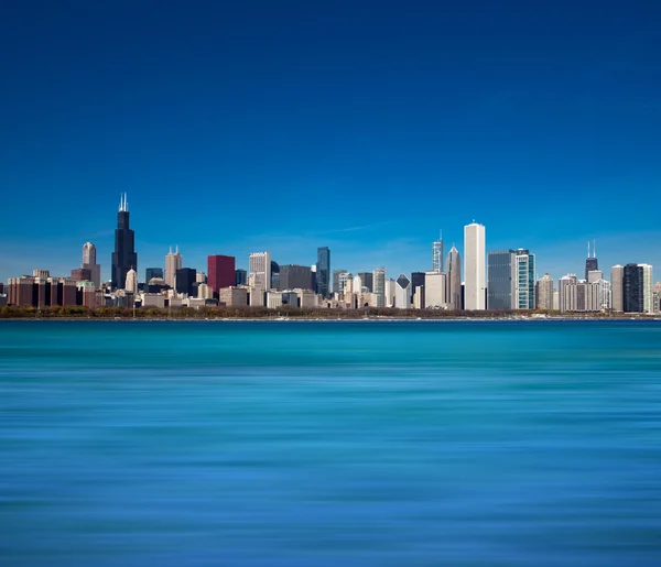 Chicago Skyline z Michiganského jezera Stock Snímky