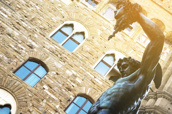 Medusa Loggia dei L başkanı ile Benvenuto Cellini'nın Perseus — Stok fotoğraf