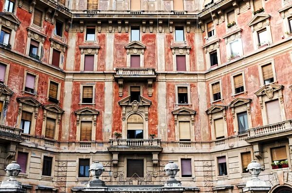 Roma İtalya'nın tarihi merkezinin mimarisi — Stok fotoğraf