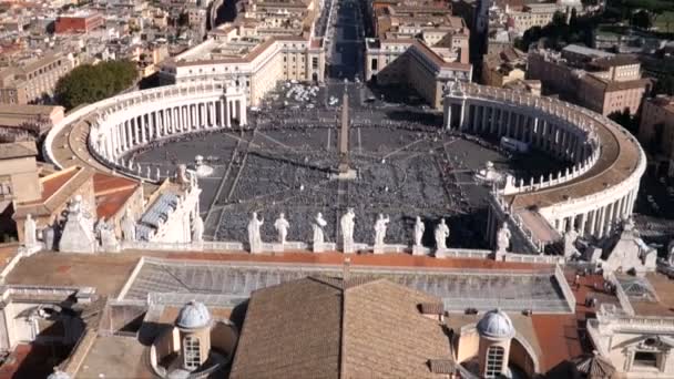 St. Peter's Square in Vaticaanstad in Rome, — Stockvideo