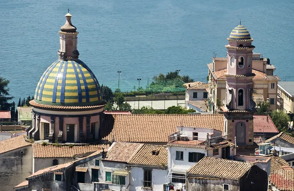 Amalfi kusten landskap Vietri sul Mare, Italien Royaltyfria Stockfoton