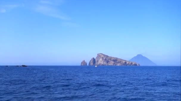 Stromboli volcano at eolie island, sicily, italy, — Stock Video