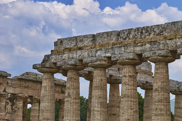 Close-up van de tempel van Hera in Paestum. Italië — Stockfoto