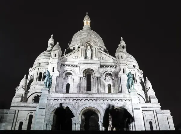 La sombra de la Basílica de Sacré-Coeur — Foto de Stock