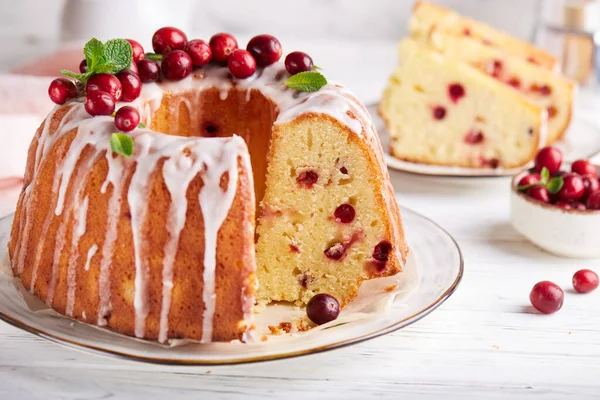 Bolo Biscoito Redondo Com Cranberries Deliciosa Sobremesa Caseira Cozedura Páscoa Imagens De Bancos De Imagens