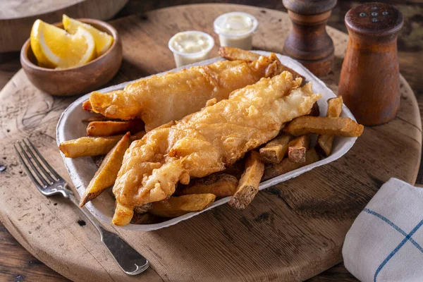 Delicious Batter Fried Fish Chips — Stock Photo, Image