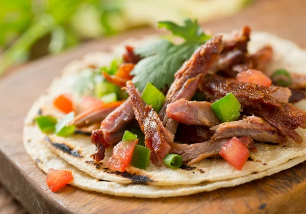 Ein köstlicher Pulled Pork Taco. — Stockfoto