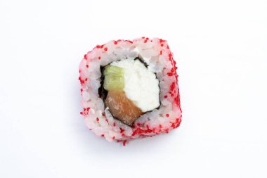 Somon, karides, avokado ve krem peynirli Philadelphia usulü suşi. Suşi menüsü. Japon yemeği.