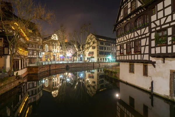 Quaint Memberi Penomoran Waktu Untuk Rumah Rumah Petite France Strasbourg — Stok Foto