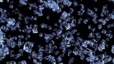 Siyah arka planda pek çok temiz buz küpü uçurmak. Ezilmiş buz parçaları, doğal su. Ezilmiş buzun 3 boyutlu animasyonu. Döngü canlandırması.