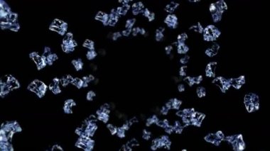 Siyah arka planda pek çok temiz buz küpü uçurmak. Ezilmiş buz parçaları, doğal su. Ezilmiş buzun 3 boyutlu animasyonu. Döngü canlandırması.
