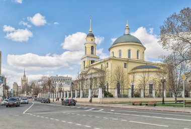 Nikitsky Gate yakınındaki yükseliş Katedrali