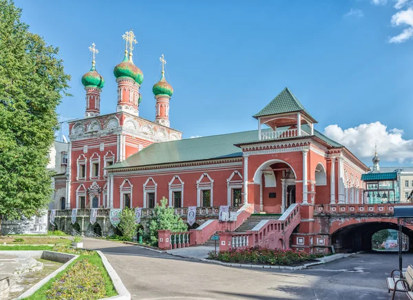 Mosteiro de Vysokopetrovsky em Moscou — Fotografia de Stock