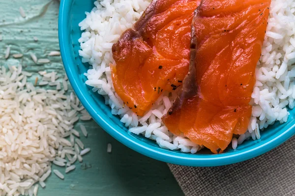 Salmon dengan nasi — Stok Foto