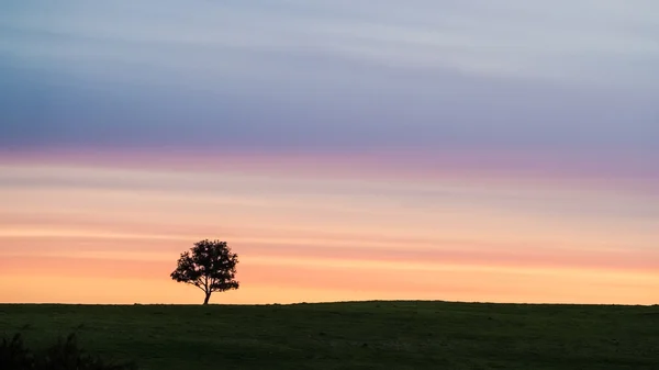 Gestreifter Sonnenuntergang lizenzfreie Stockbilder