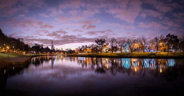 Melbourne miasta i rzeki yarra — Zdjęcie stockowe