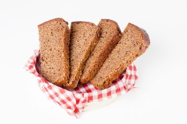 Dilimlenmiş çavdar ekmeği 