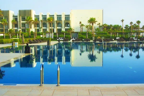 Bela piscina em Marrocos — Fotografia de Stock