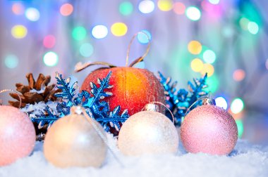 Parlatıcı ışıklı Noel süs 