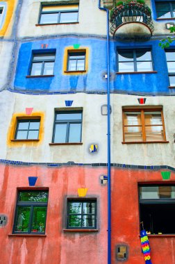Vienna, Avusturya - 10 Ekim 2014: Hundertwasser Haus Vienn içinde
