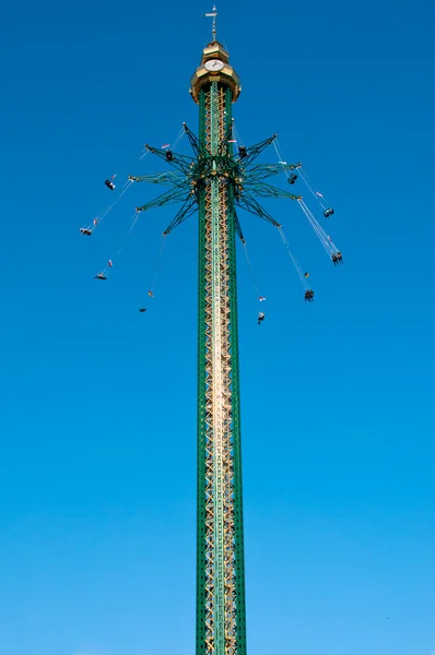 VIENNA, AUSTRIA - OCTOBER 09, 2014: The Prater Tower (Praterturm — Stock Photo, Image