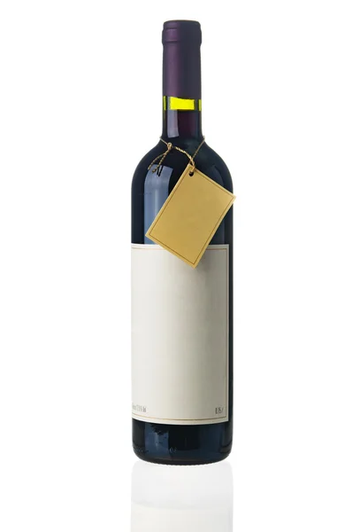 Beyaz arka planda izole edilmiş şarap şişesi — Stok fotoğraf