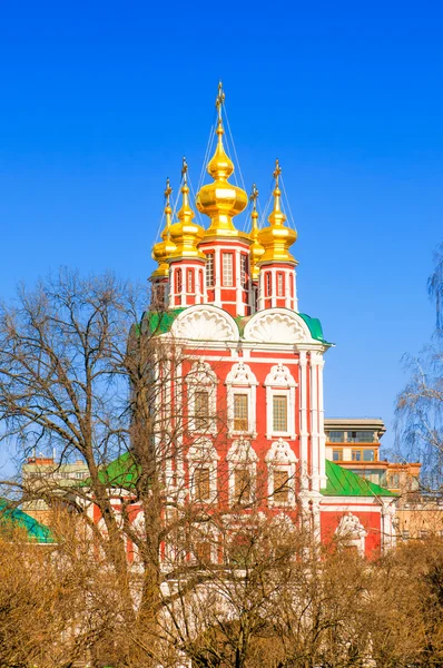 Nowodewitschij-Kloster in Moskau. Tempel der Verklärung — Stockfoto