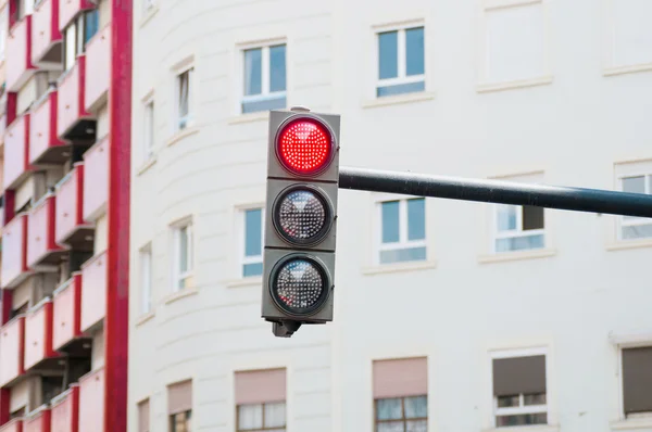 Red trafficlight in the city — Stock Photo, Image