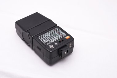 Harici flaş biraz güç.