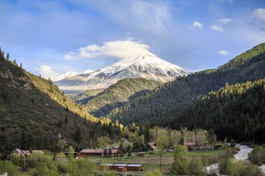 Güzel doğaya yakın ünlü Aspen, Colorado