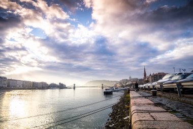 Tuna banka Budapeşte, Macaristan