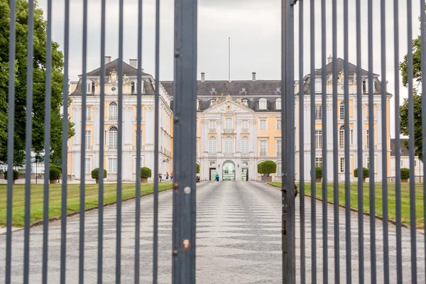 Schloss augustusburg in bruhl, deutschland — Stockfoto