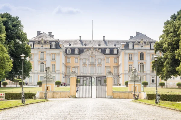 Palácio Augustusburg em Bruhl, Alemanha — Fotografia de Stock