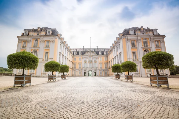 Palácio Augustusburg em Bruhl, Alemanha — Fotografia de Stock