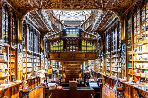 Porto Portugal Mai 2021 Intérieur Étonnante Librairie Lello — Photo