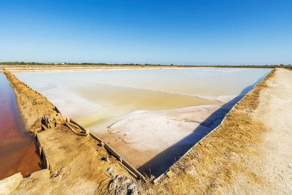 Ponds Full Salt Evaporation Ocean Water Salines Faro Algarve Portugal — Stock Photo, Image