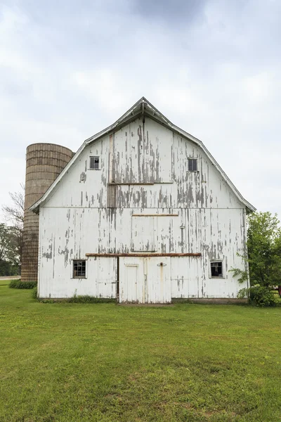 Classic Barn. — Stock Photo, Image