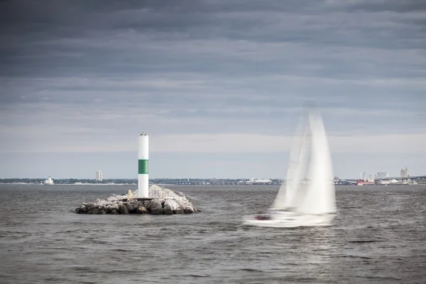 Lighthouse in Milwaukee, Wisconsin — Stock Photo, Image