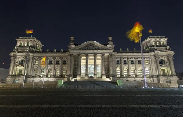 Reichstagsgebäude in Berlin lizenzfreie Stockfotos