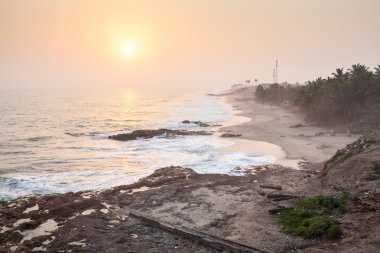Günbatımı Cape Coast Beach, Gana